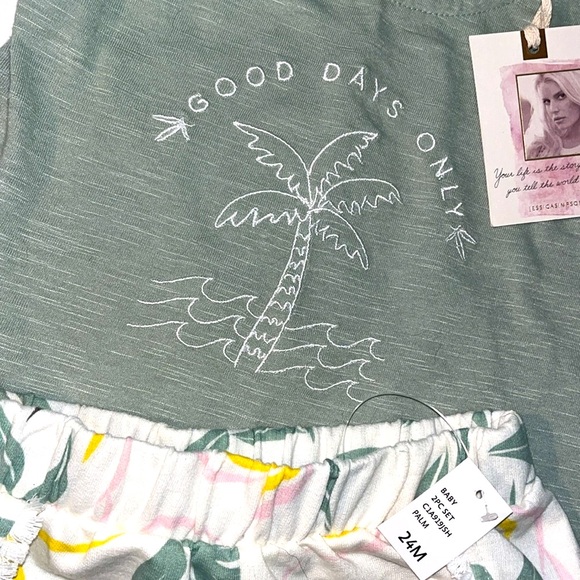 Jessica Simpson 2pc Set - Picture 2 of 7